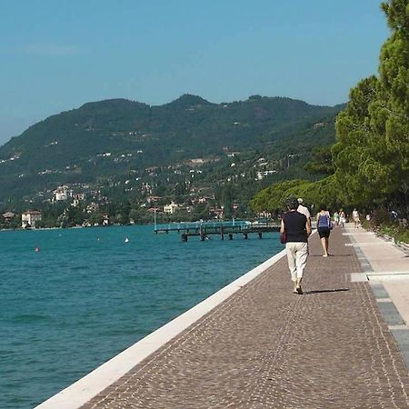 Appartamento Lido 'With Parking Space Included' Toscolano-Maderno Exterior foto