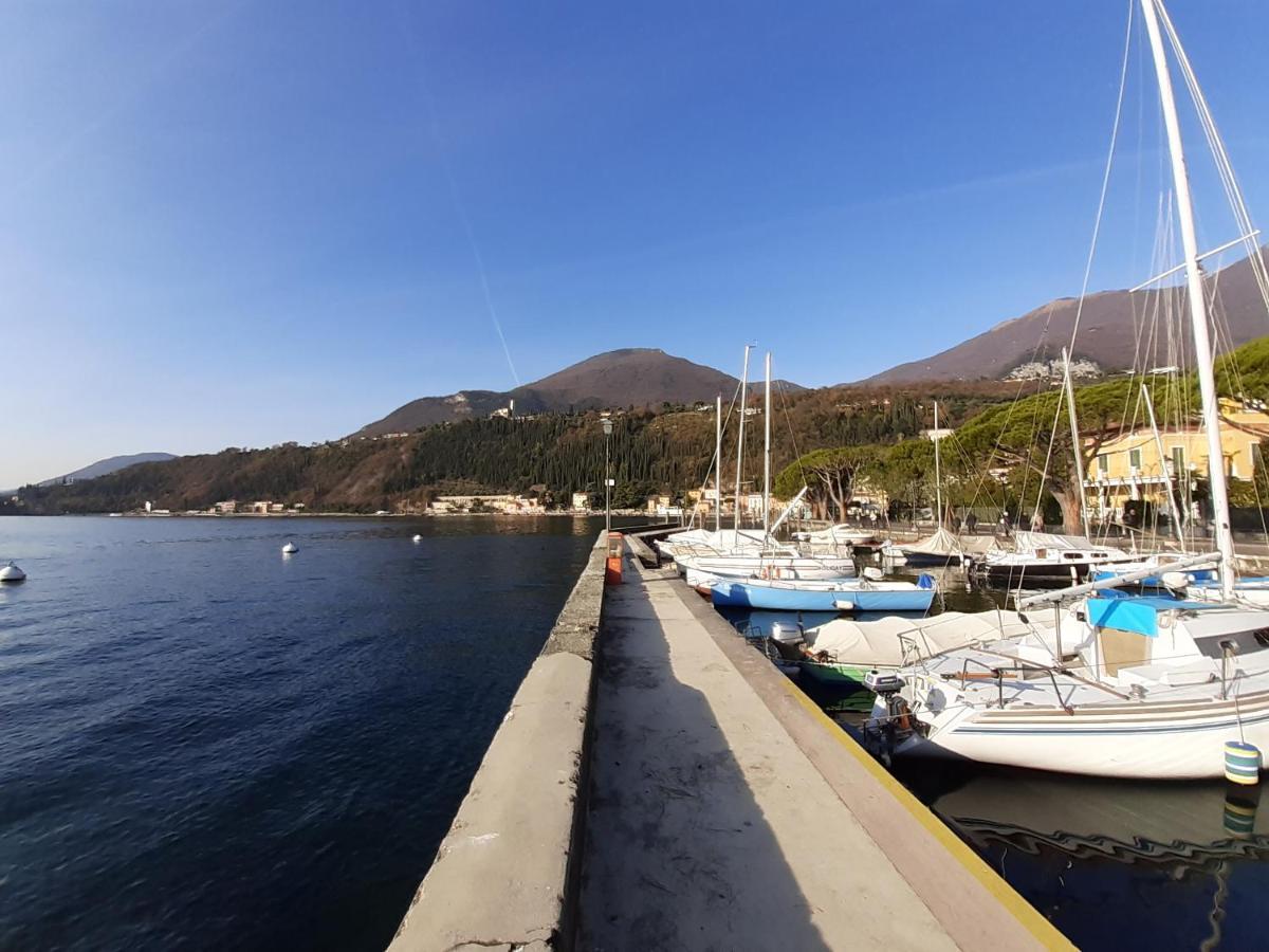 Appartamento Lido 'With Parking Space Included' Toscolano-Maderno Exterior foto