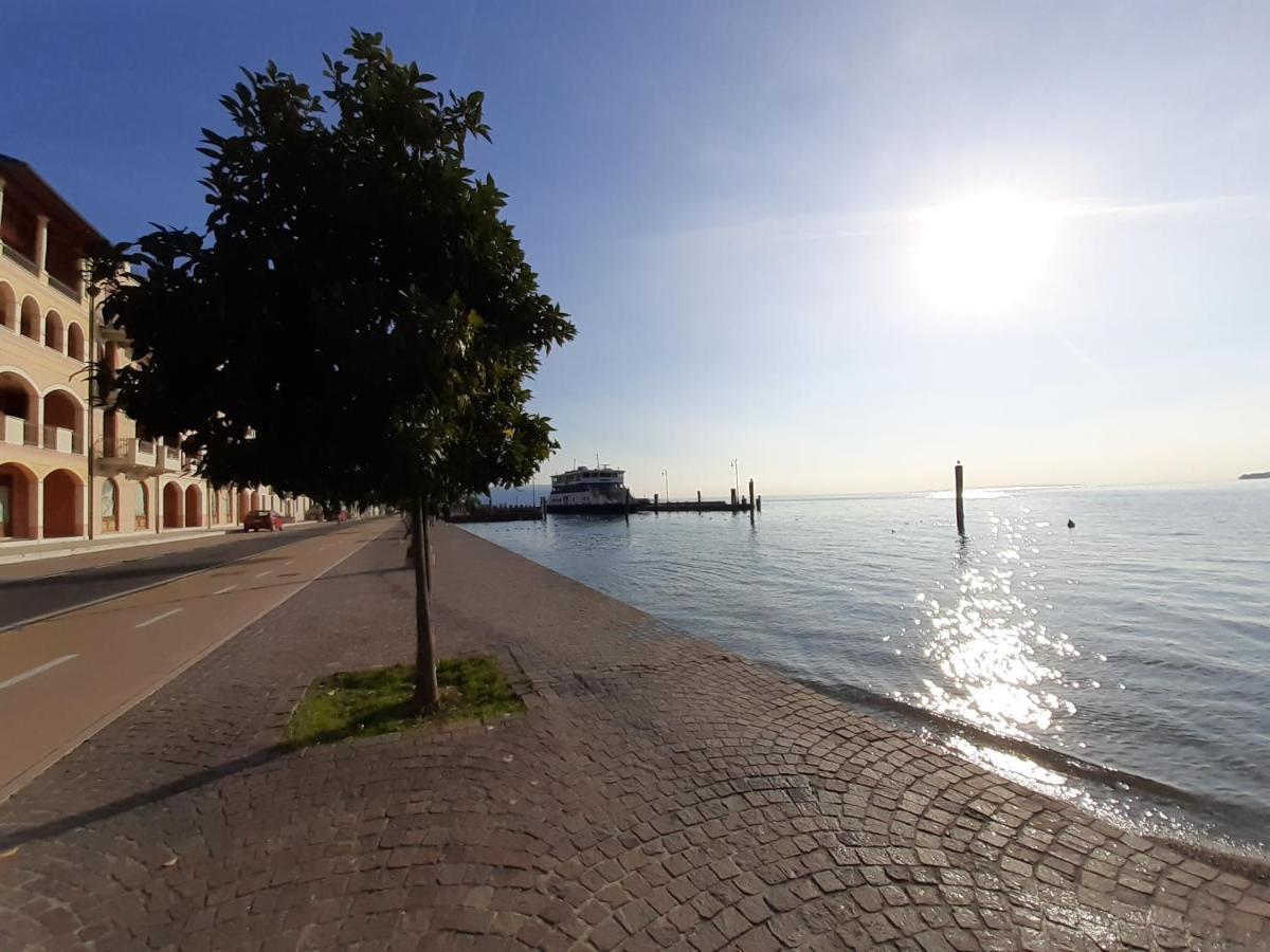 Appartamento Lido 'With Parking Space Included' Toscolano-Maderno Exterior foto
