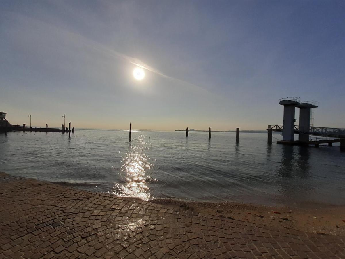 Appartamento Lido 'With Parking Space Included' Toscolano-Maderno Exterior foto