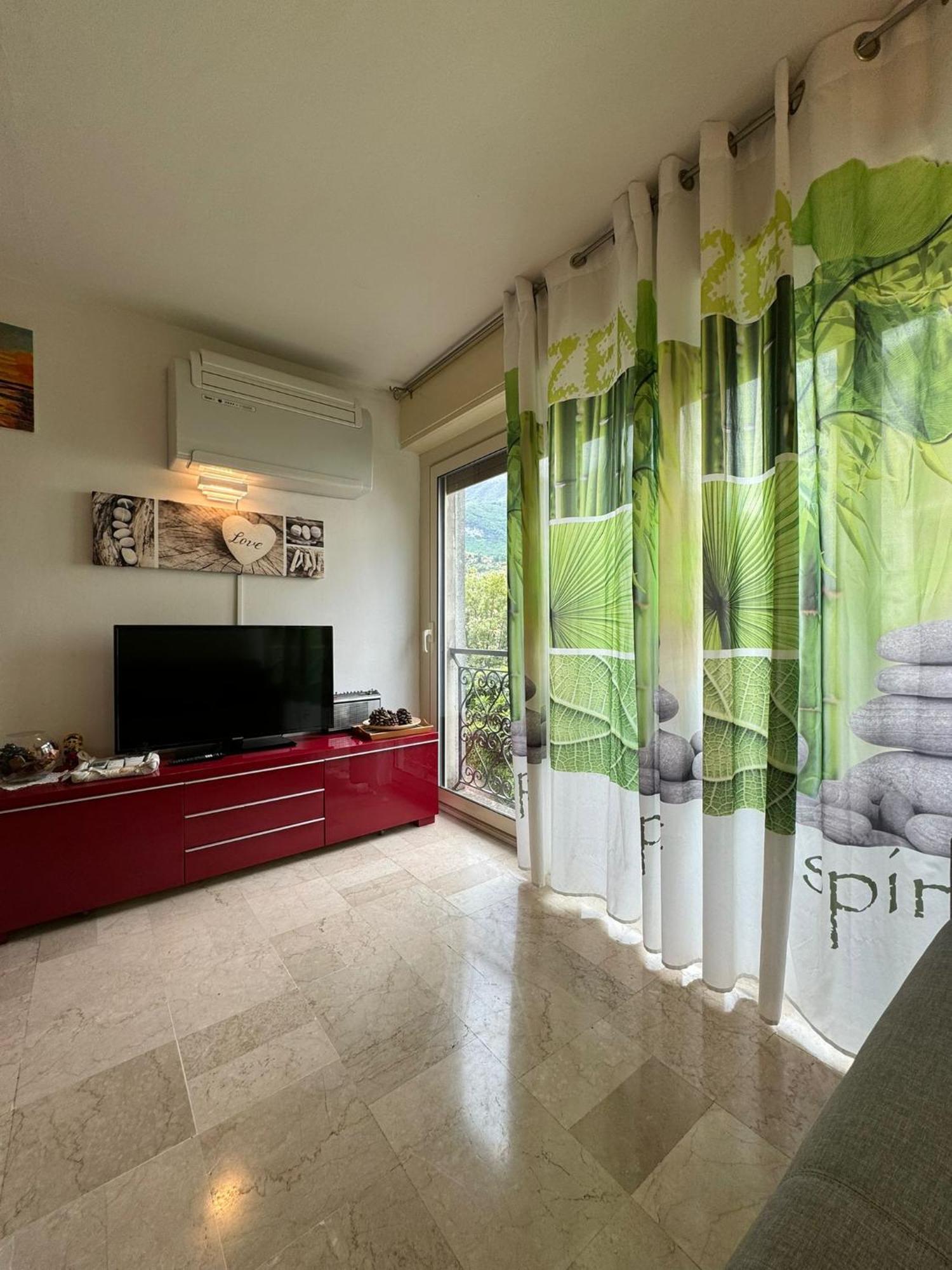 Appartamento Lido 'With Parking Space Included' Toscolano-Maderno Exterior foto