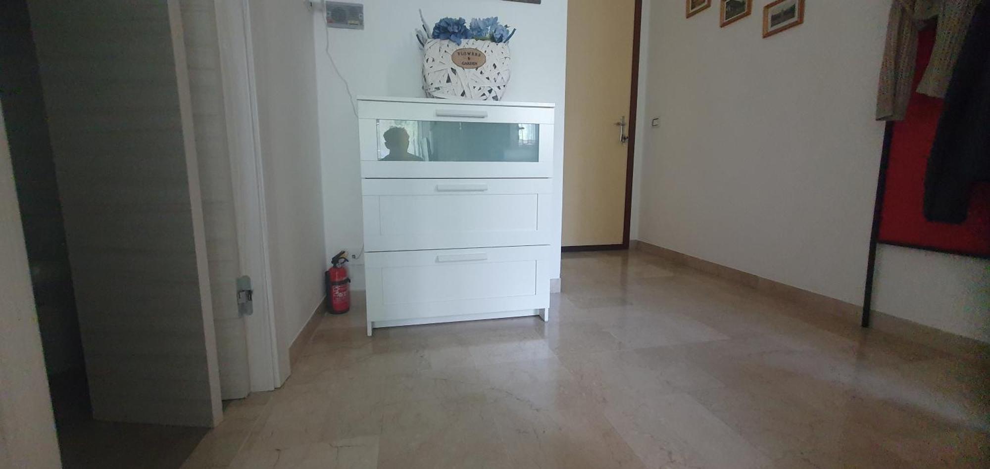 Appartamento Lido 'With Parking Space Included' Toscolano-Maderno Habitación foto