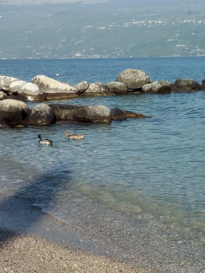Appartamento Lido 'With Parking Space Included' Toscolano-Maderno Exterior foto